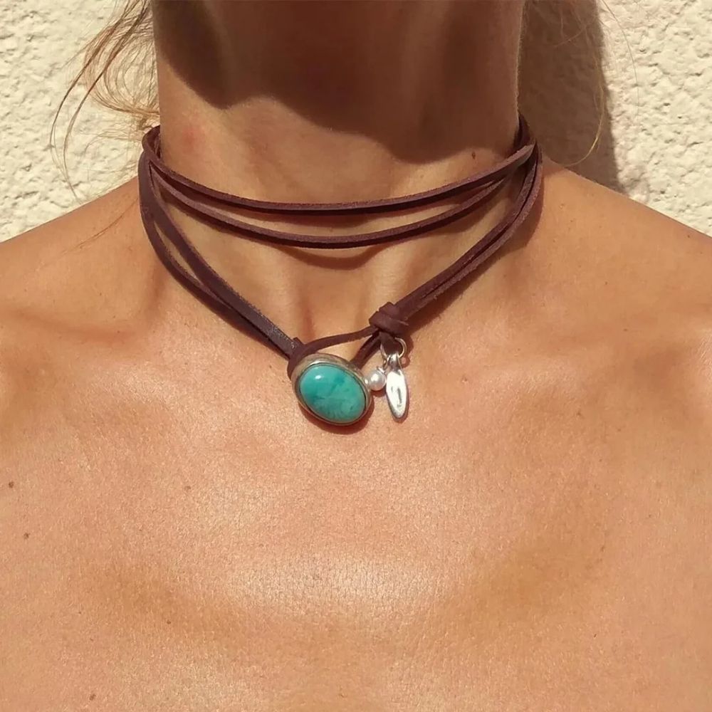 Bathilde | Collier bohème avec pendentif turquoise – Vue 01