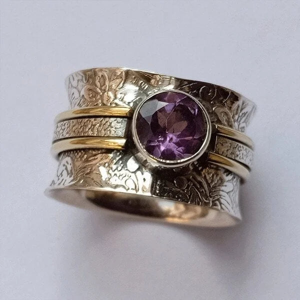 Ruban Tournant | Bague large argentée avec pierre violette – Vue 03