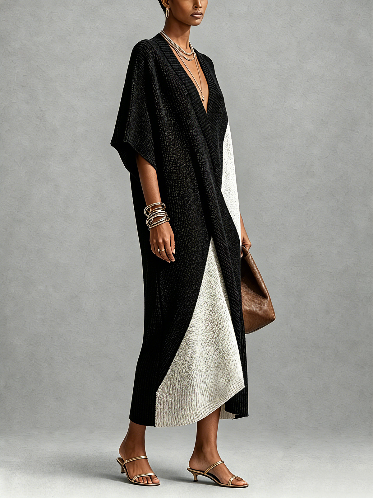 Faustine — Robe longue colorblock en maille à col V