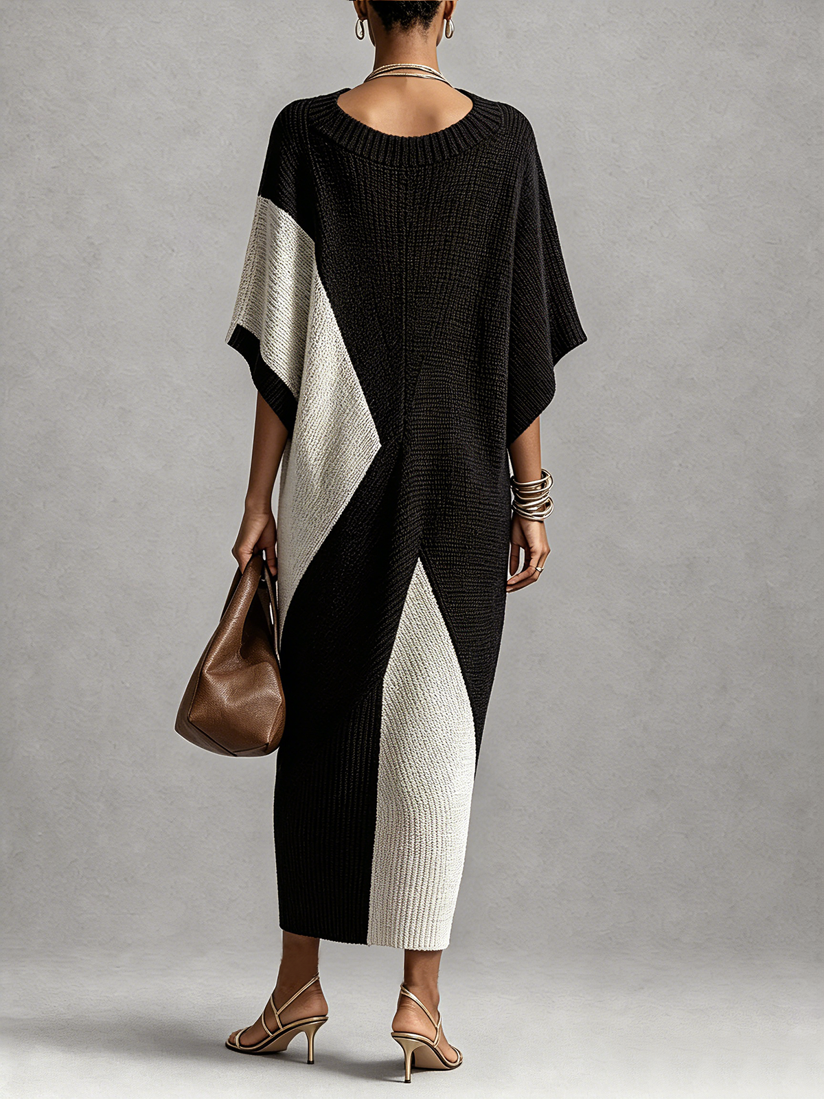 Faustine — Robe longue colorblock en maille à col V
