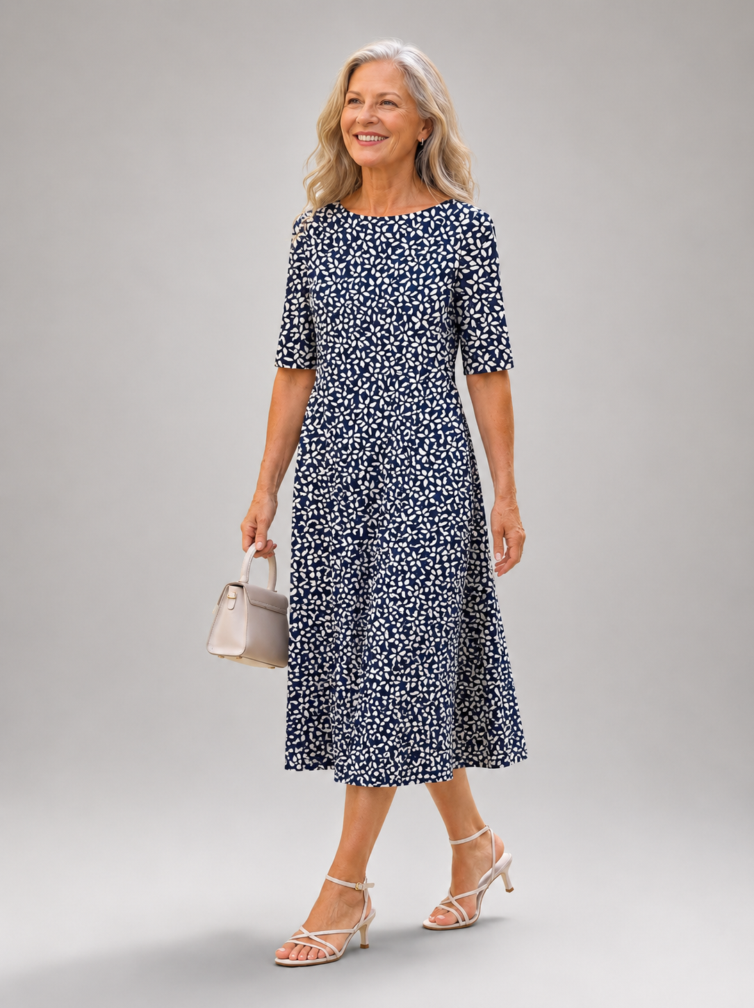 Laurence — Robe midi imprimée à poches, coloris Bleu marine imprimé