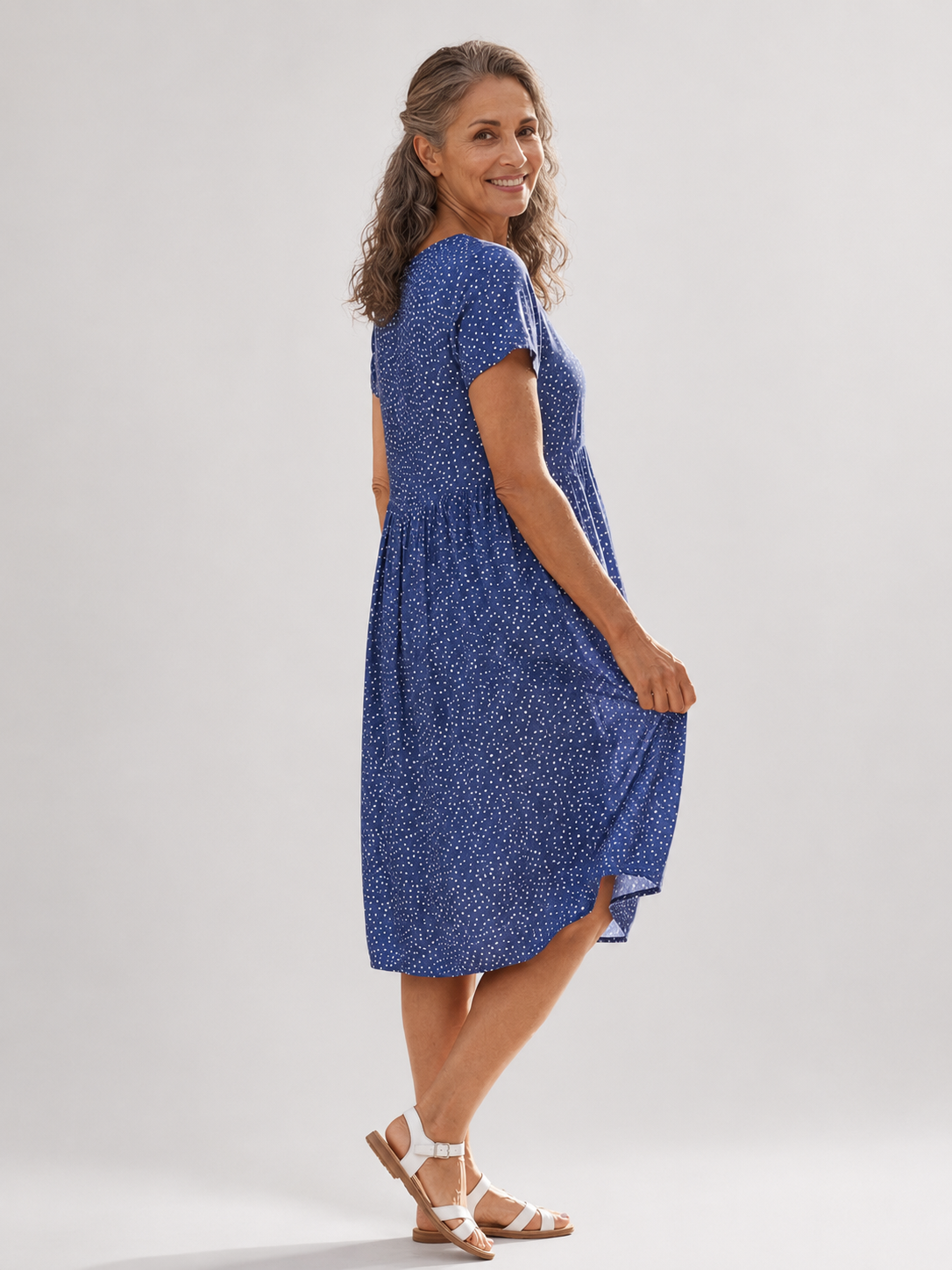 Émeline — Robe courte à pois et taille froncée