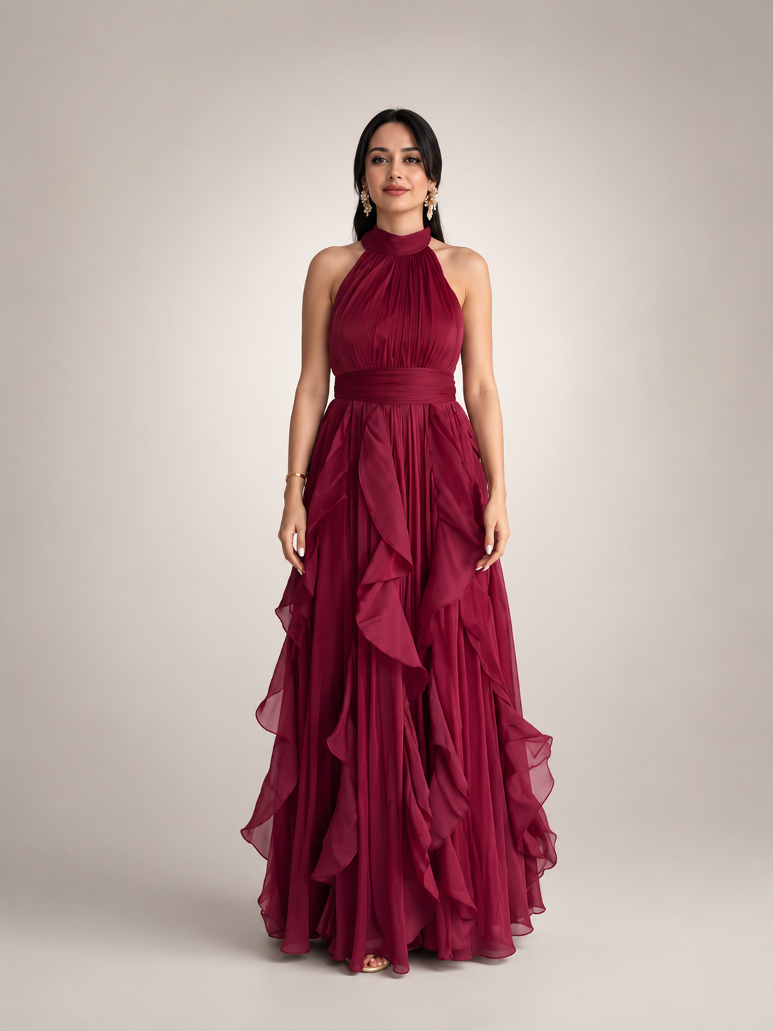 Séraphine — Robe longue à col licou et volants cascade, coloris Bordeaux