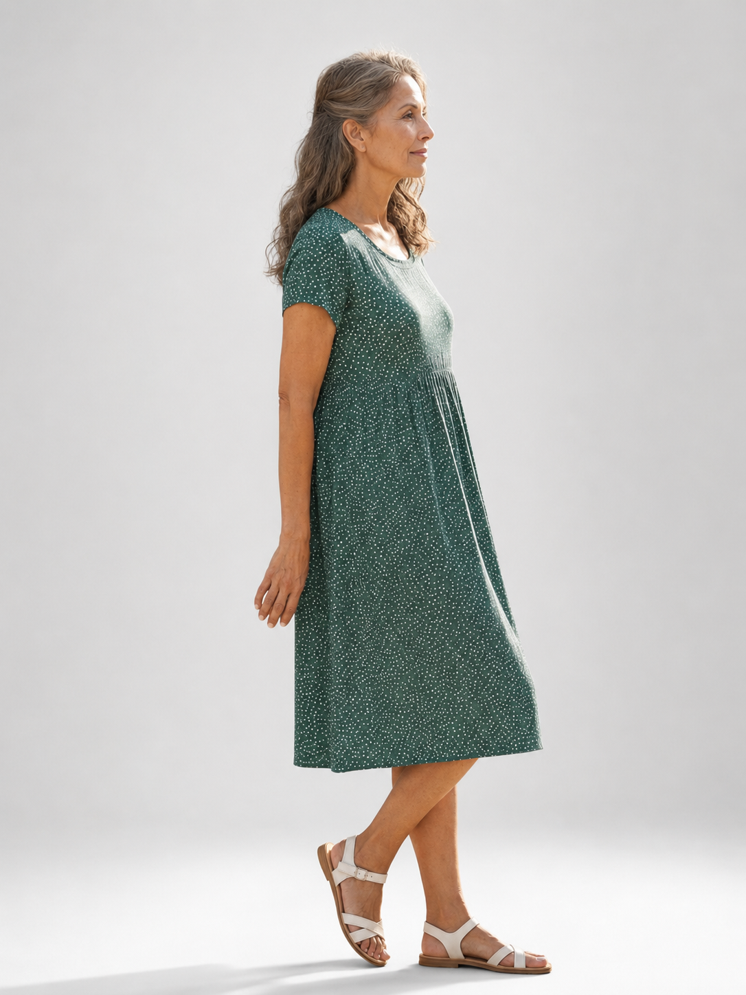 Émeline — Robe courte à pois et taille froncée