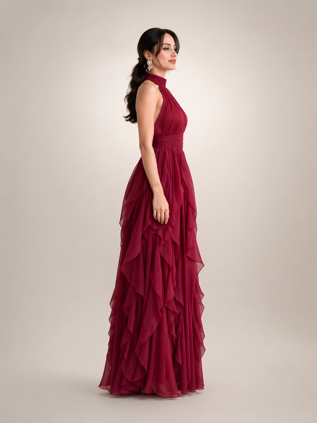 Séraphine — Robe longue à col licou et volants cascade