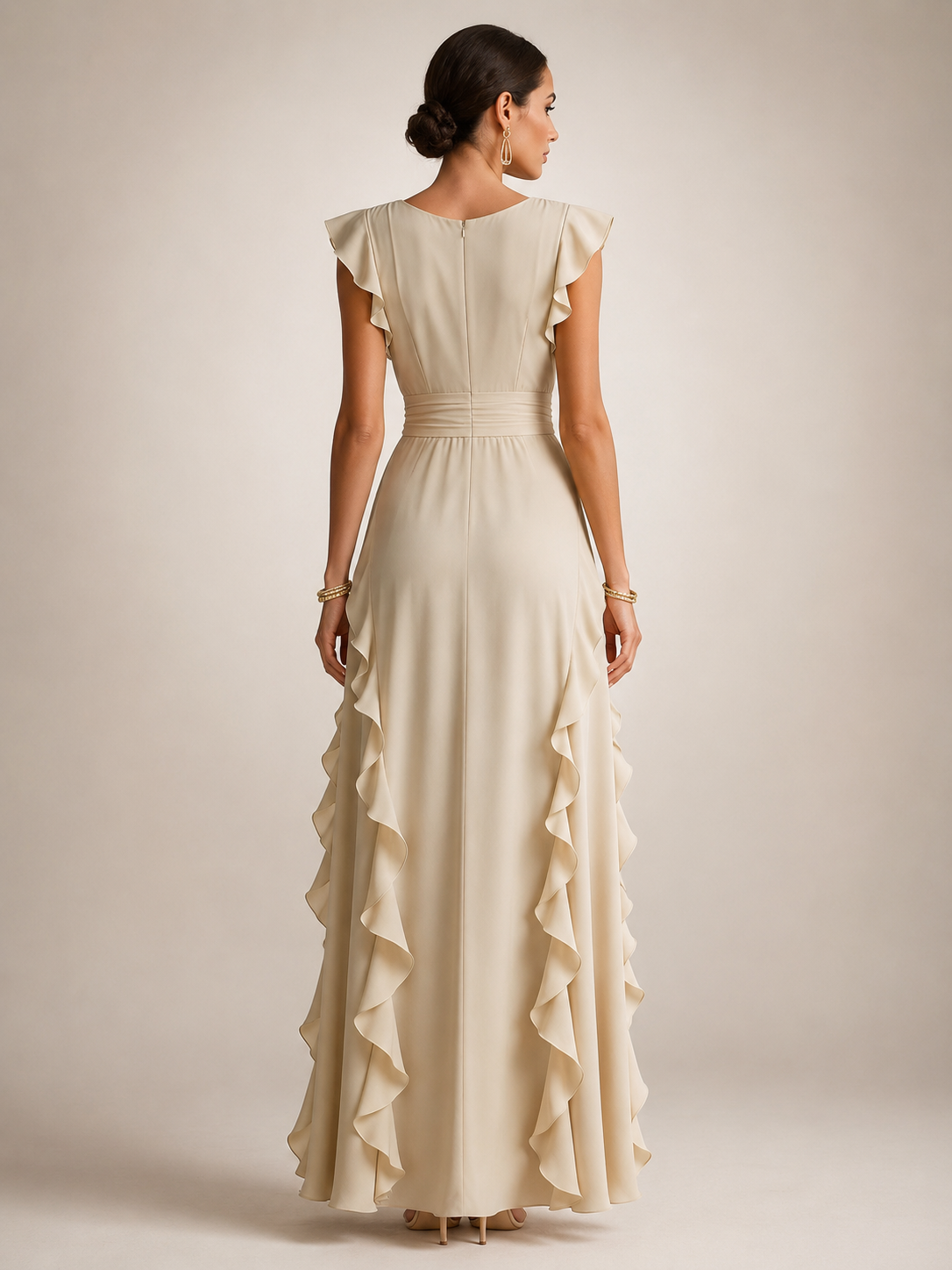Ghislaine — Robe longue à volant cascade et col V