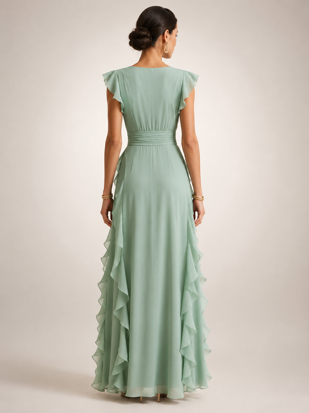 Ghislaine — Robe longue à volant cascade et col V