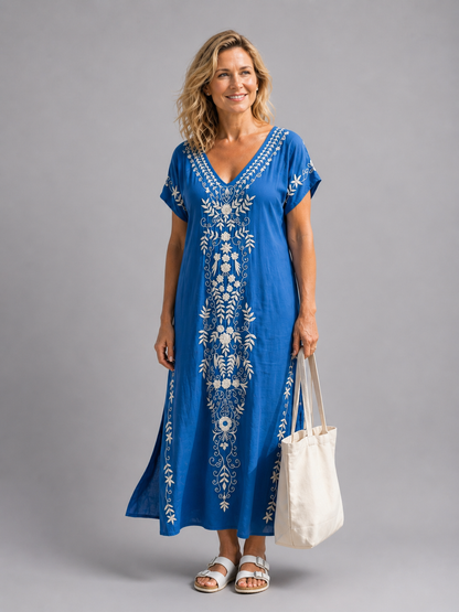 Thaïs — Robe longue brodée à manches courtes, coloris Bleu