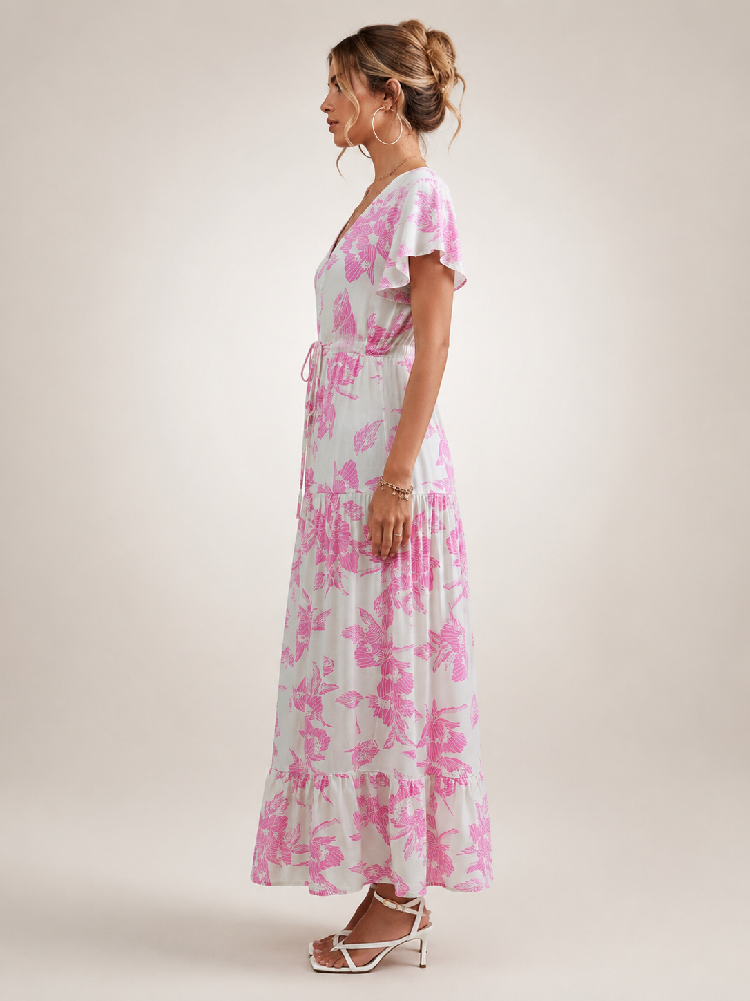 Dorothée — Robe longue à col V et volants