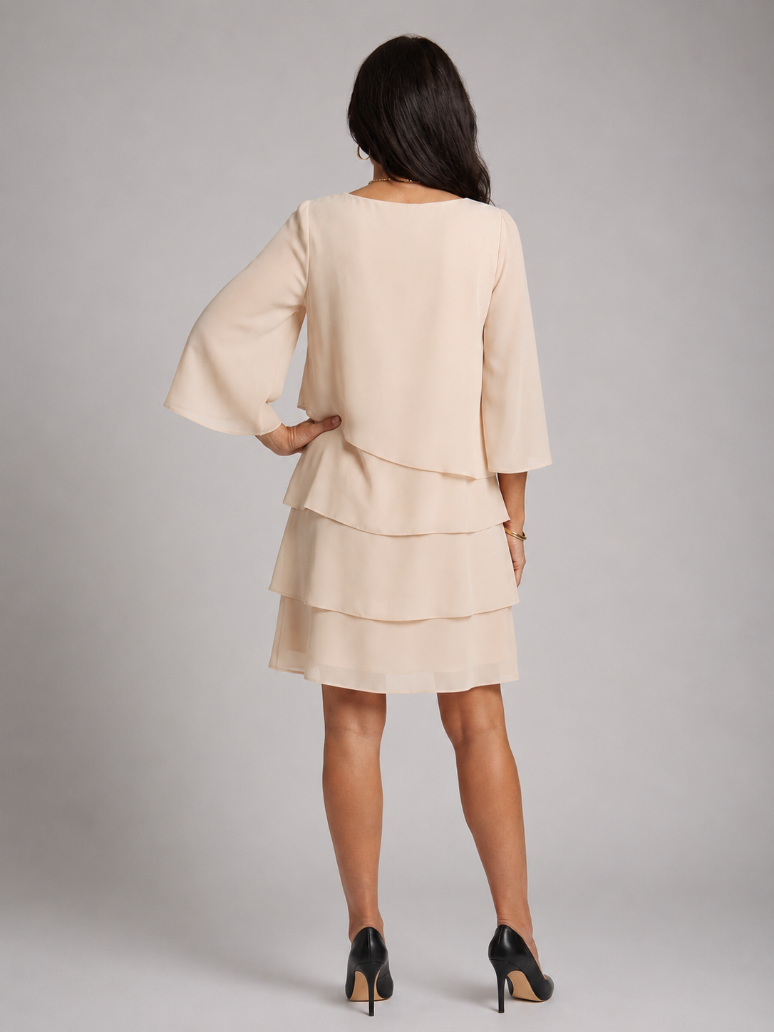 Élise — Robe à volants et manches évasées