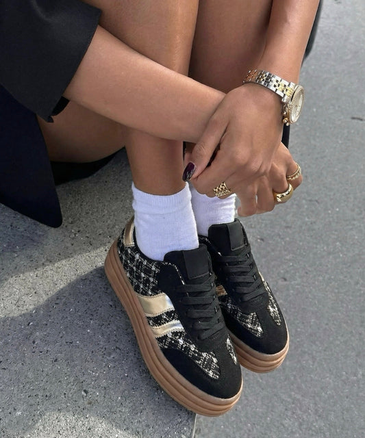 Sneakersy Sonia czarne ze złotem