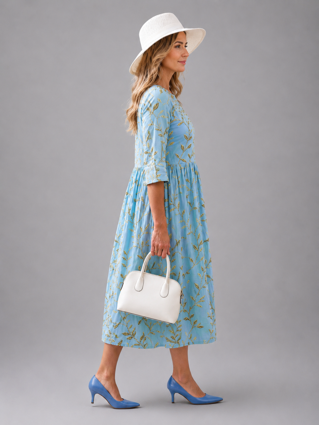 Zélia — Robe midi à rameaux brodés