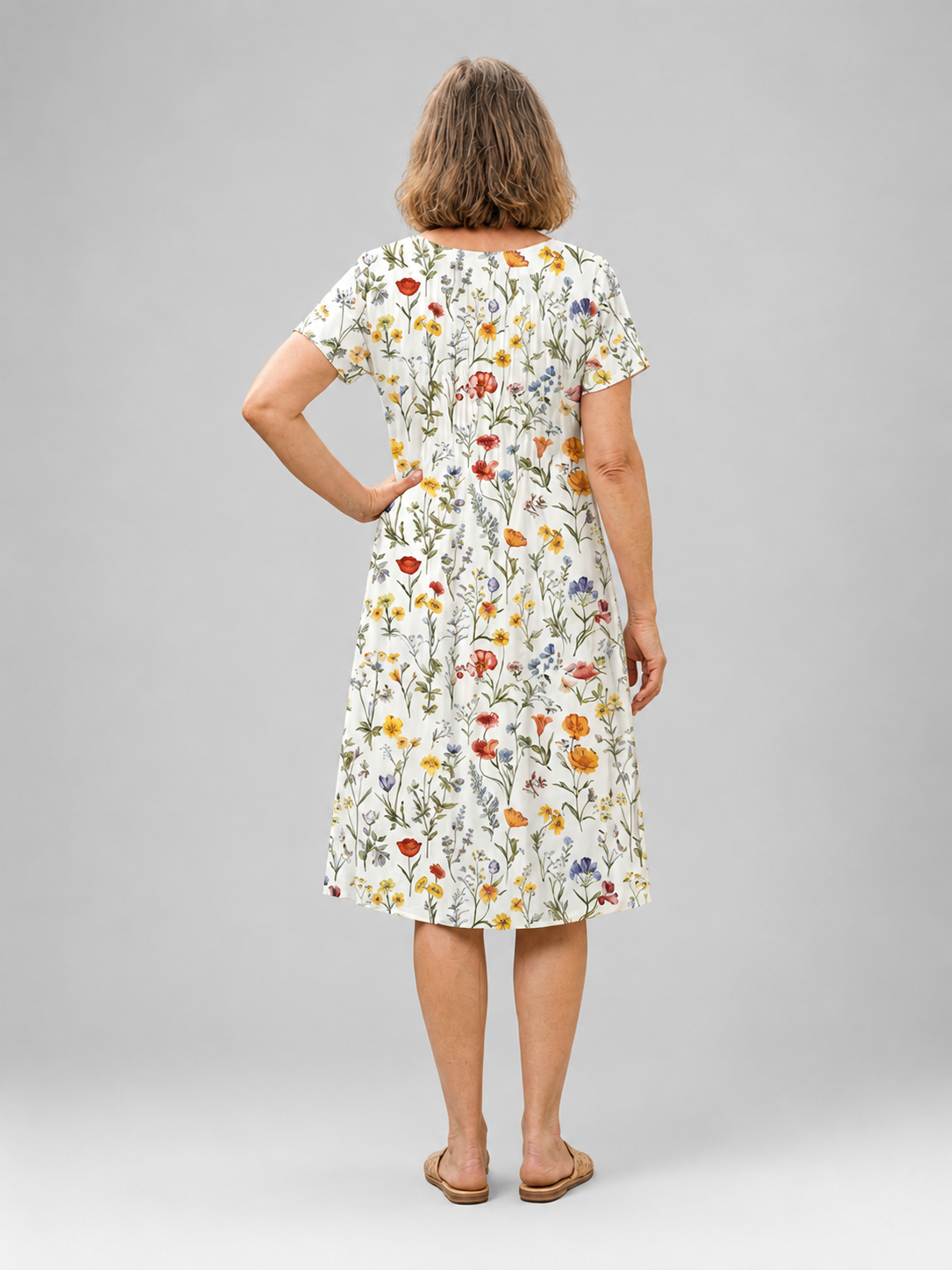Mirabelle — Robe midi fleurie à poches