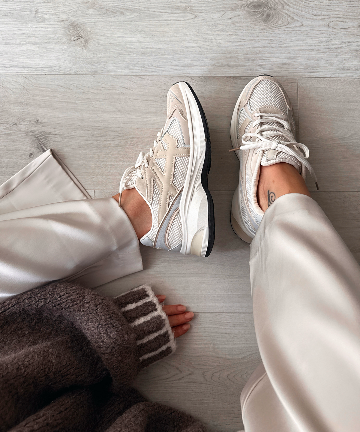 Sneakersy Saralea beżowe