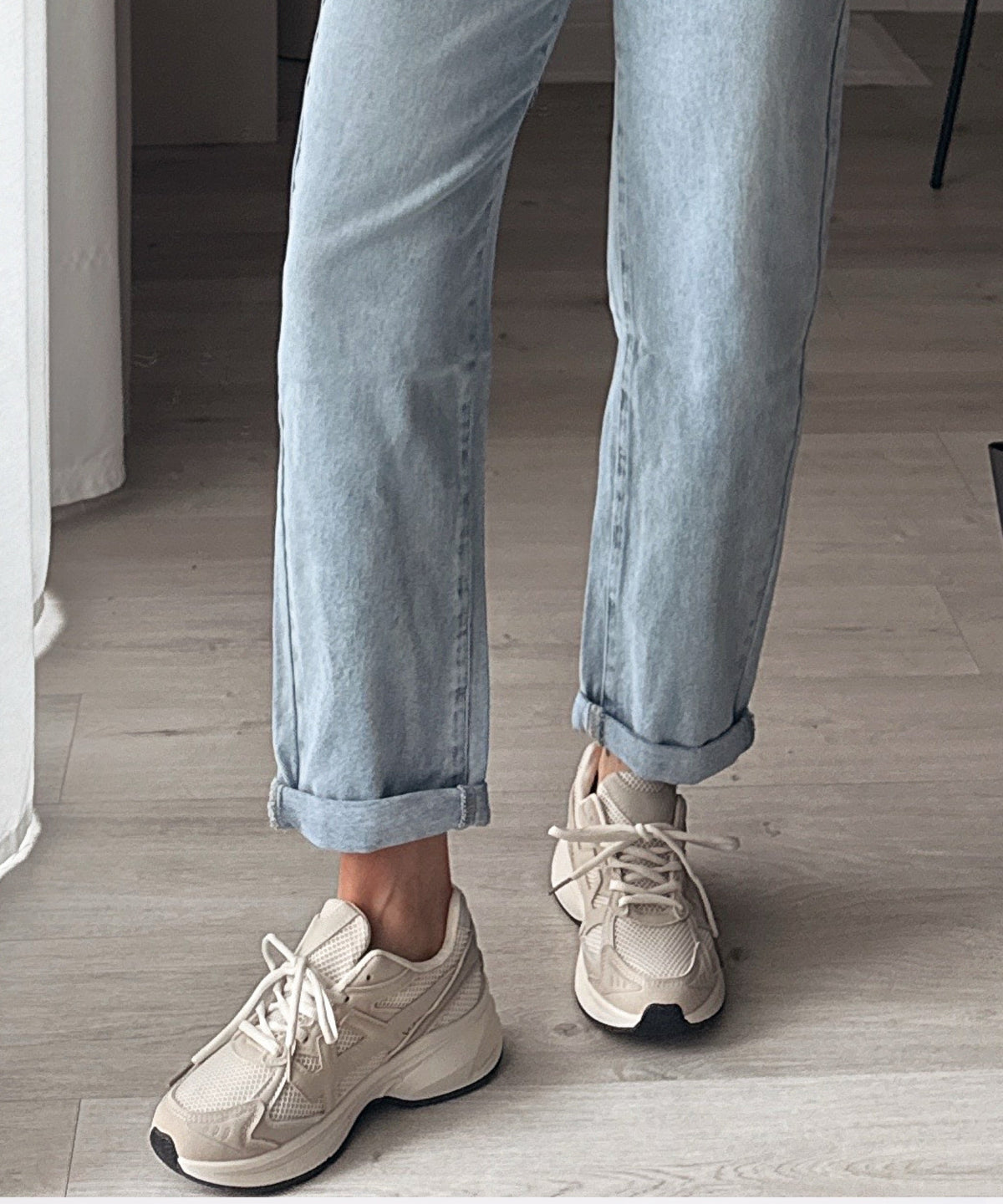 Sneakersy Saralea beżowe
