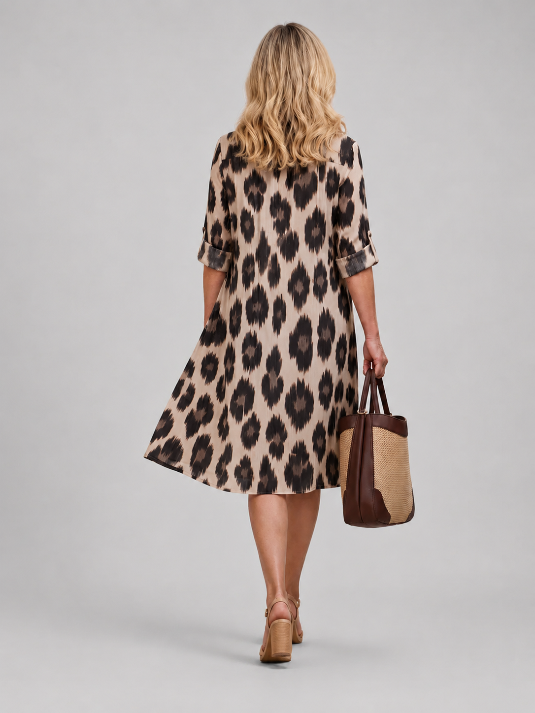 Karine — Robe courte chemise à motif animalier