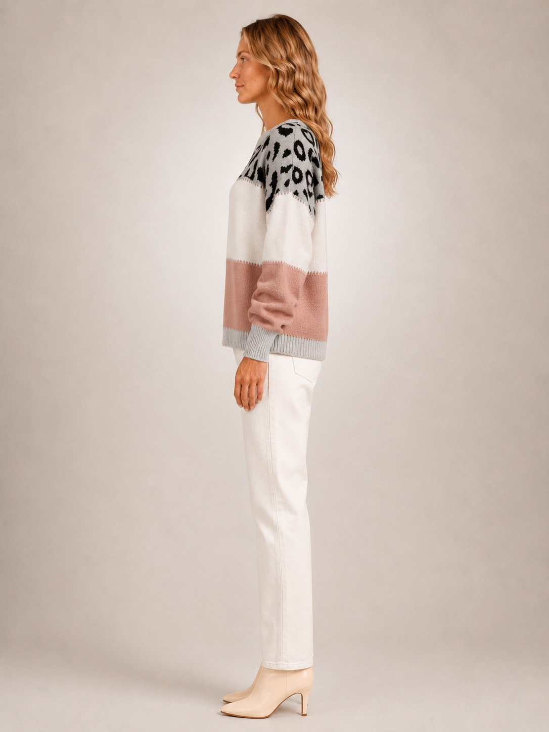 Béatrice | Sweter color-block z panelem w panterkę
