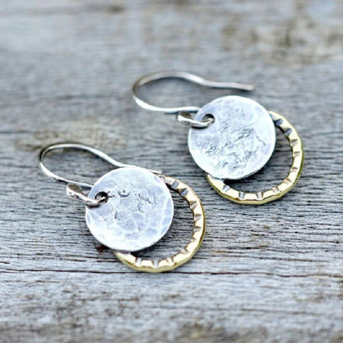 Disque Lunaire | Petites boucles d'oreilles avec disque et croissant – Vue 01