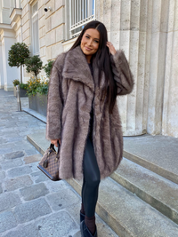 Taupe