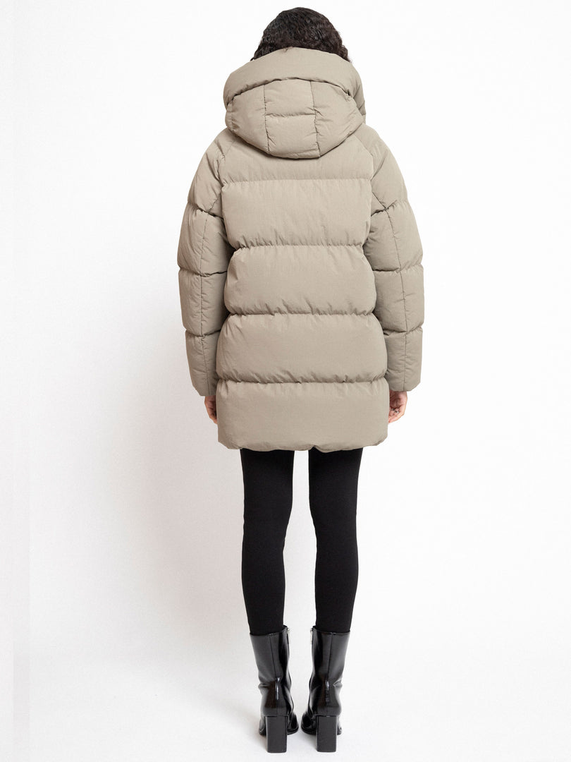 Addie – kurtka pikowana, kolor taupe