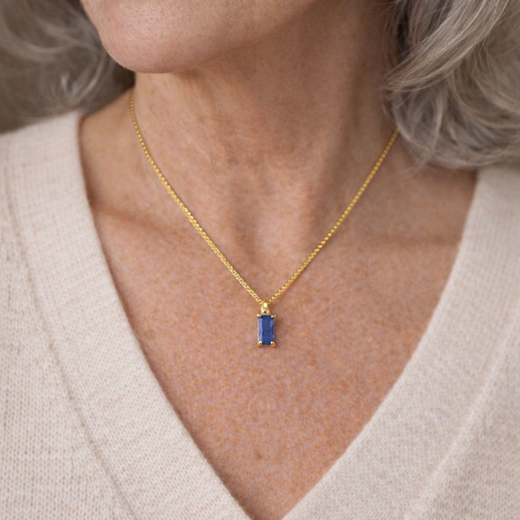 Saphira | Collier minimaliste avec pierre bleue – Vue 02