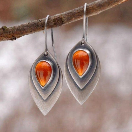 Goutte d'Ambre | Boucles d'oreilles argentées avec pierre orange – Vue 01