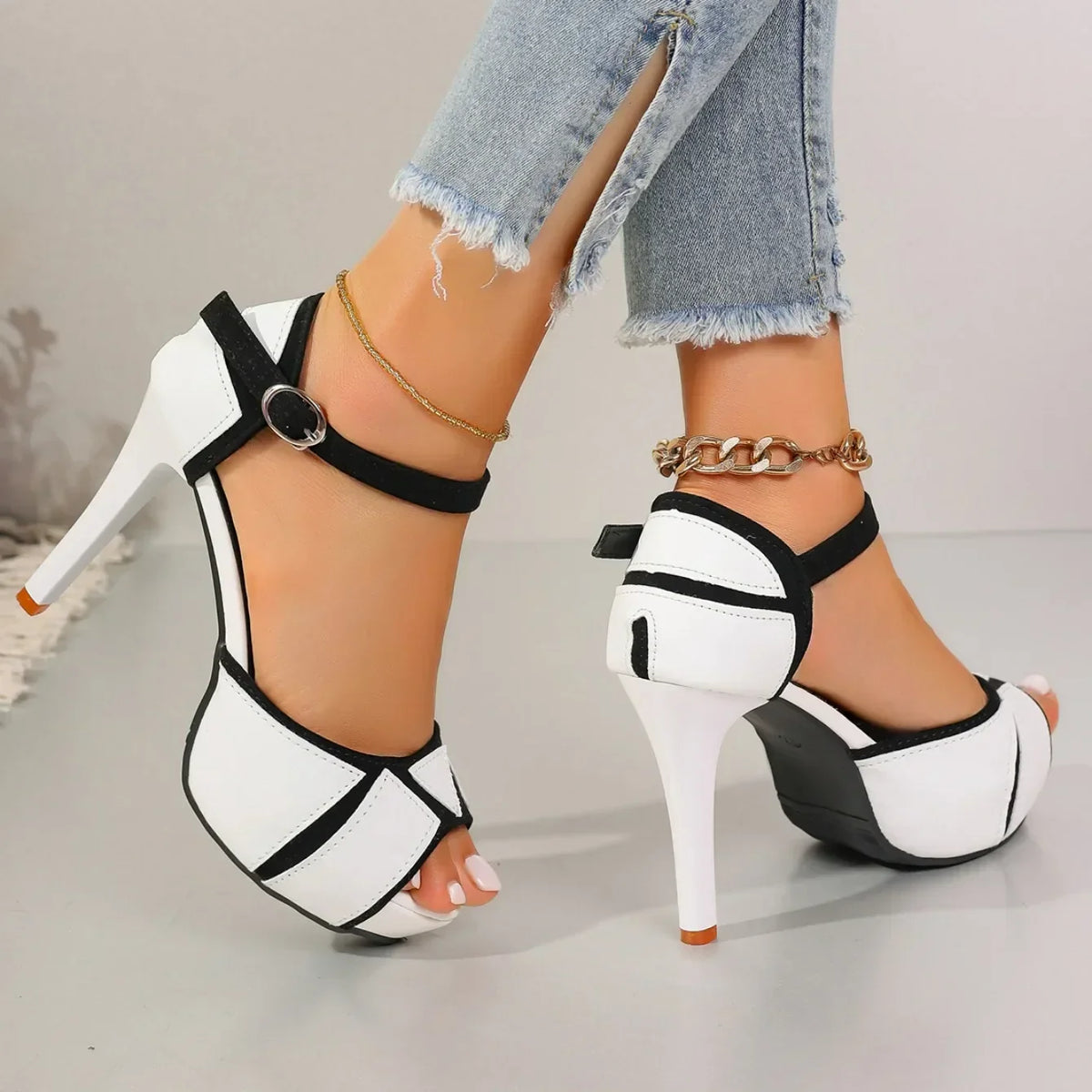 Mareike | Eleganckie czółenka peep toe na platformie