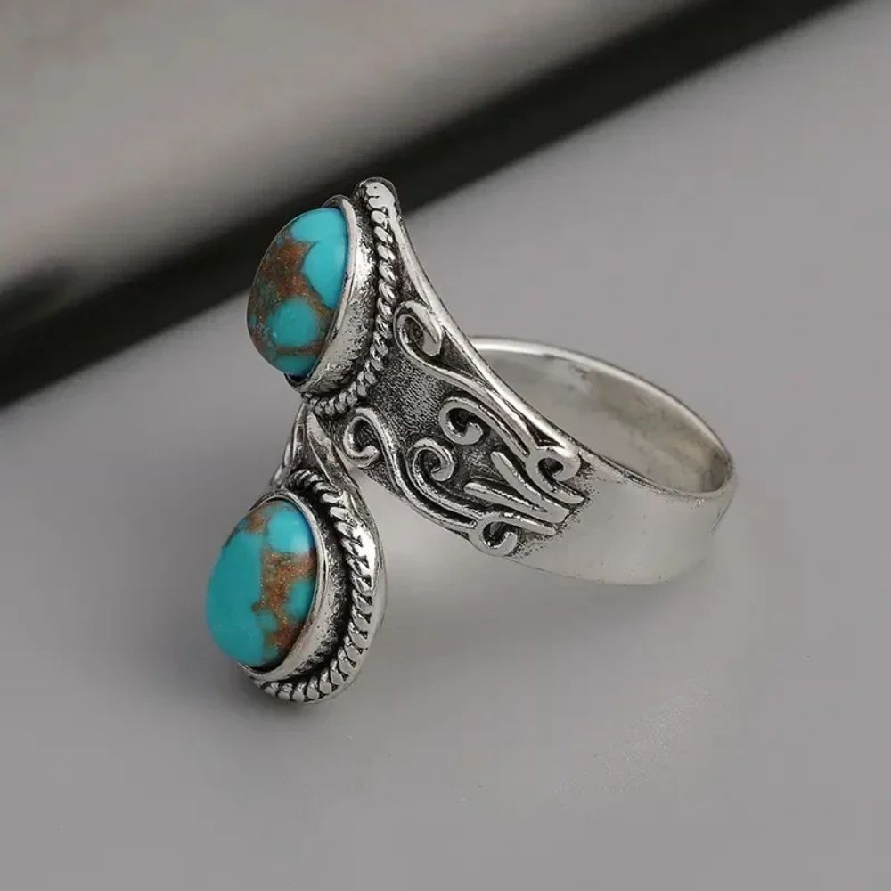 Miroir du Désert | Bague argentée avec deux pierres turquoise – Vue 02