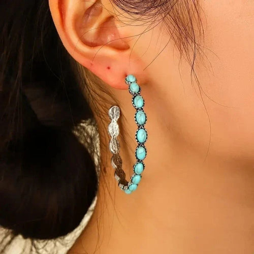 Cercle Bohème | Créoles ouvertes avec pierres turquoise ovales – Vue 01