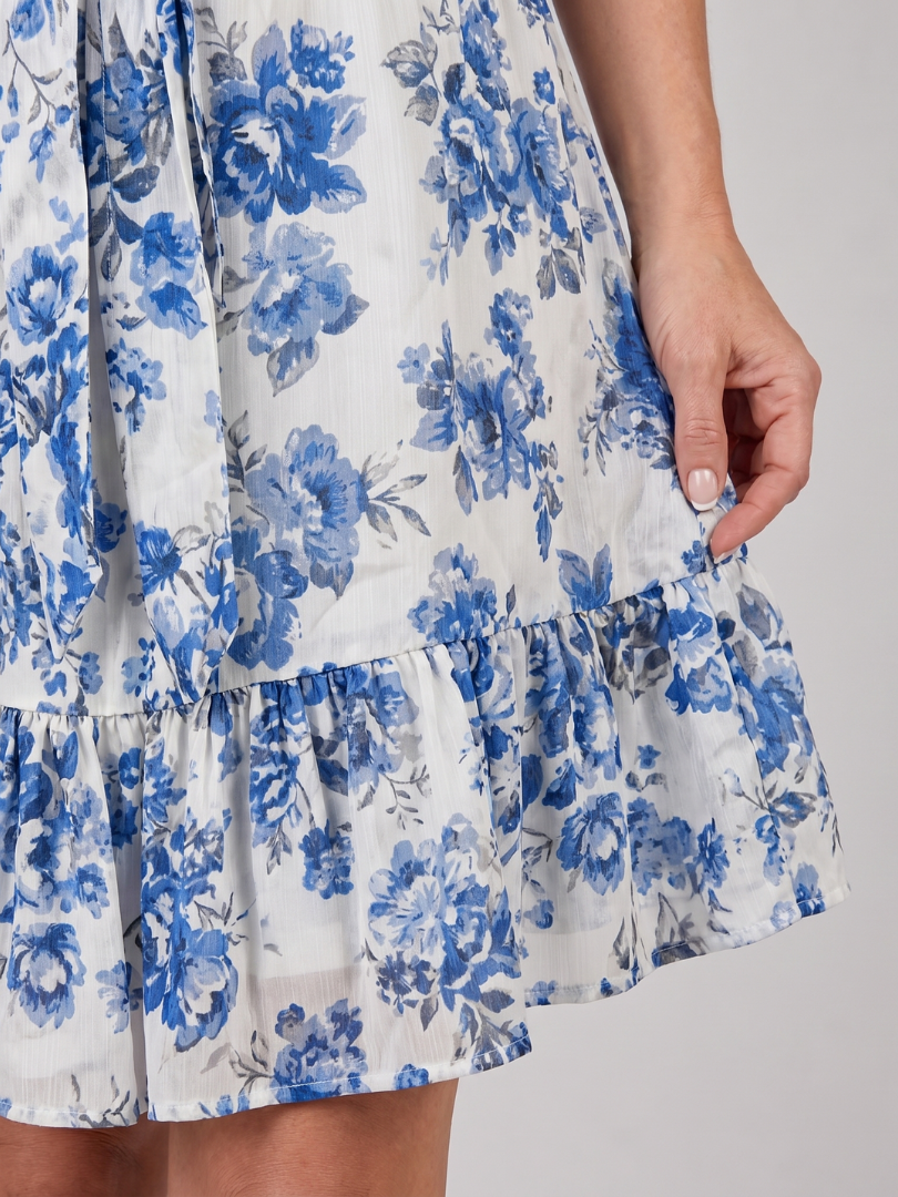 Adeline — Robe à col licou et ourlet à volant