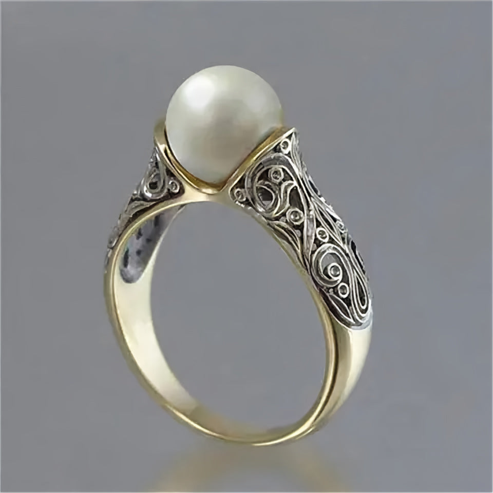 Perle Blanche | Bague dorée et argentée avec pierre blanche ronde – Vue 01