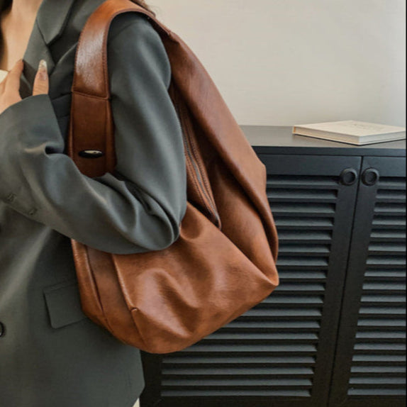 Sac porté épaule Souple XL brun vu de côté