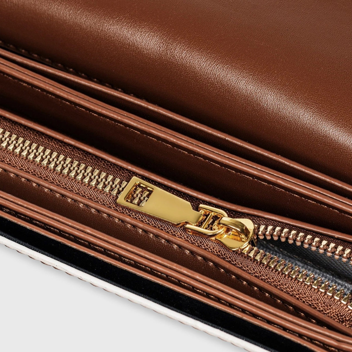 Mini sac porté épaule Bella crème/brun vu de trois quarts