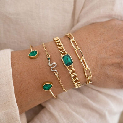 Strate Verte | Ensemble de bracelets dorés avec pierres vertes – Vue 02
