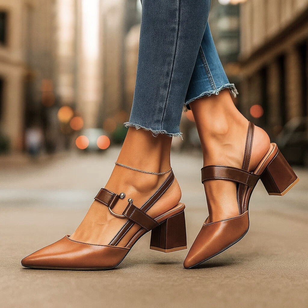 Helena | Czółenka slingback w szpic na słupku