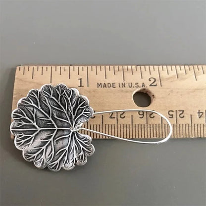 Disque Feuille | Boucles d'oreilles argentées en forme de feuilles – Vue 02
