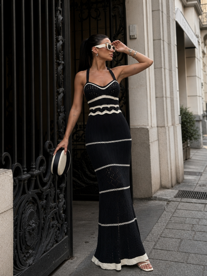 Charline — Robe longue en maille ajourée à fines bretelles, coloris Noir
