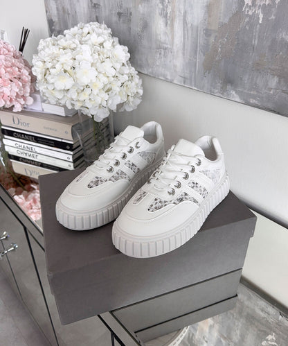 Sneakersy Madeleine białe