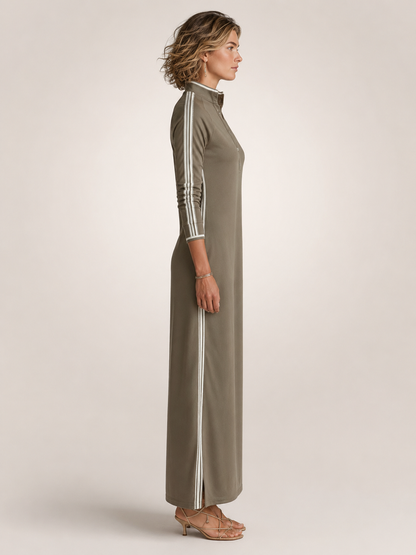 Bernadette — Robe longue col boutonné à galons