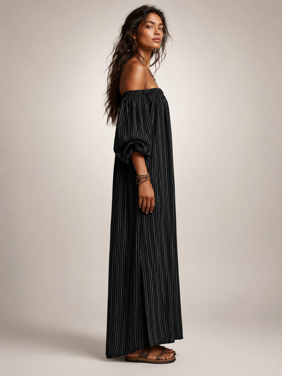 Sixtine — Robe longue épaules dénudées à rayures