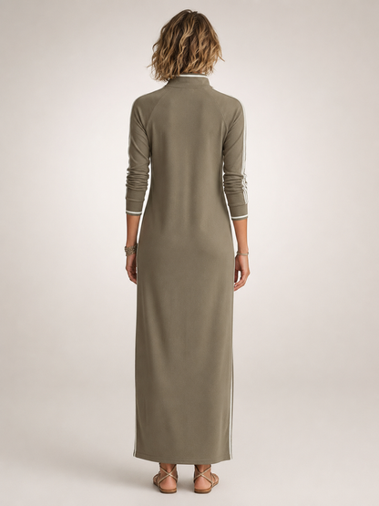 Bernadette — Robe longue col boutonné à galons