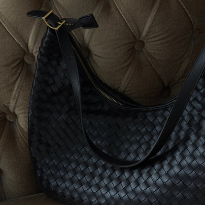 Sac porté épaule tressé Éliette brun foncé porté à l'épaule