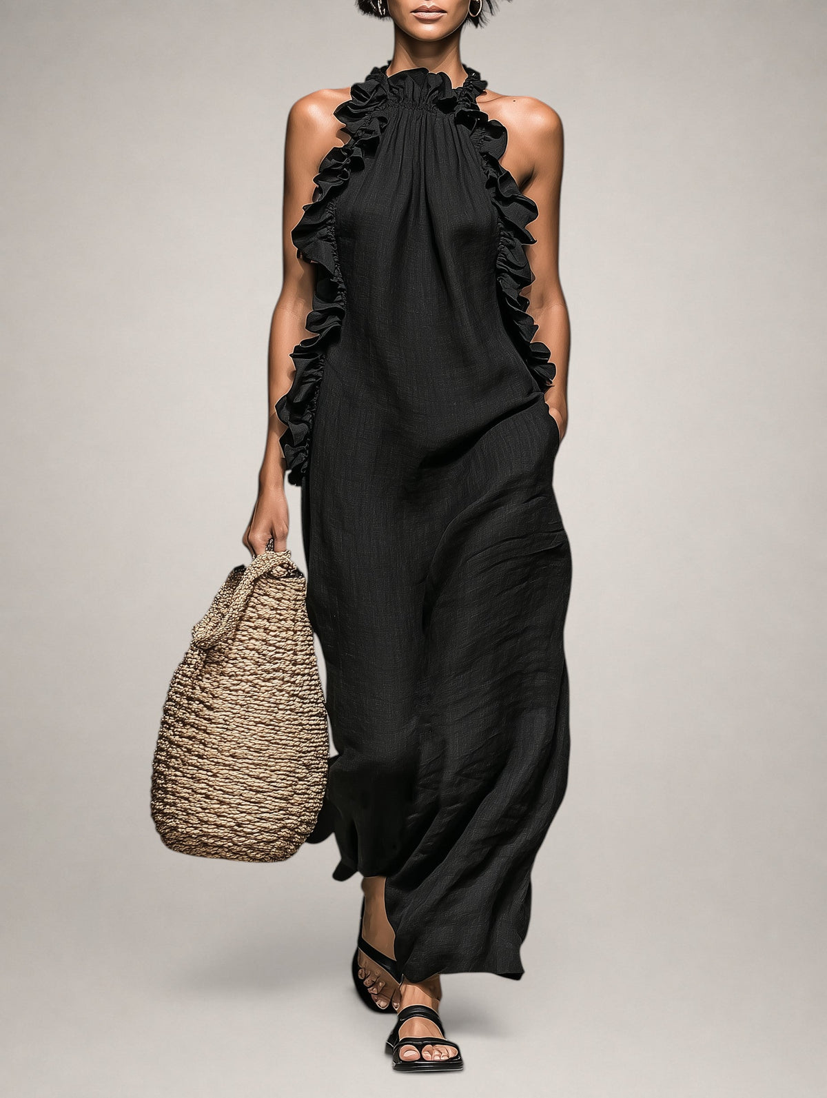 Hermine — Robe longue à col licou et volants