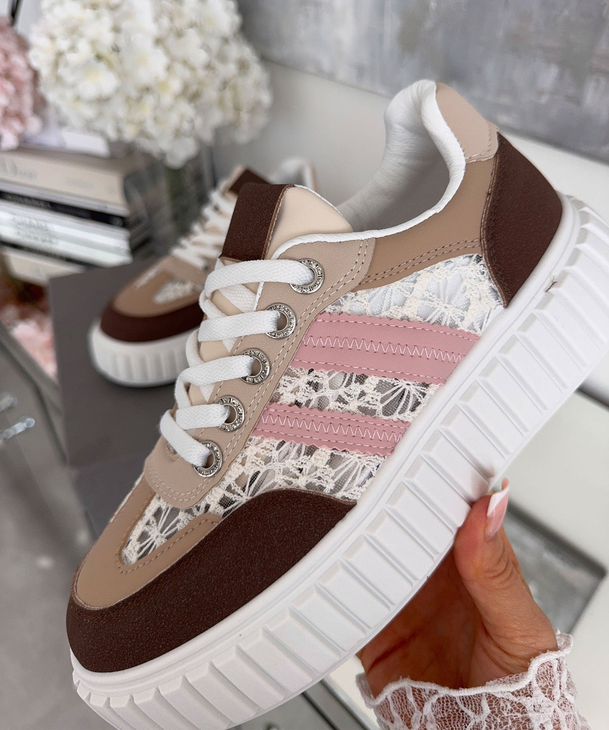 Sneakersy Madeleine brązowe
