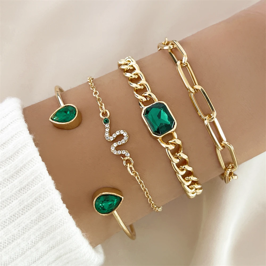 Strate Verte | Ensemble de bracelets dorés avec pierres vertes – Vue 01