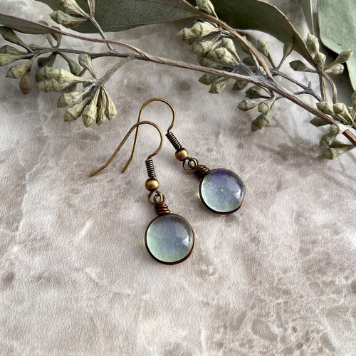 Pierre Ronde | Boucles d'oreilles avec pierre claire ronde – Vue 01