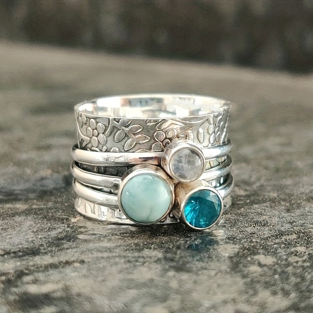 Bague empilée argentée avec pierres bleues et turquoise