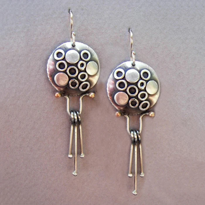 Cascade de Bulles | Boucles d'oreilles rondes avec points et barres suspendues – Vue 01