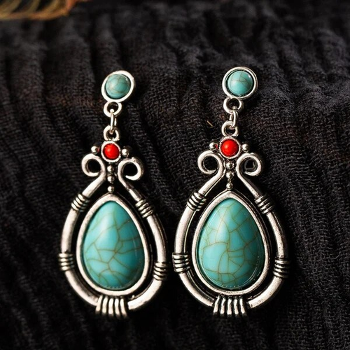 Goutte Encadrée | Boucles d'oreilles argentées avec goutte turquoise – Vue 01
