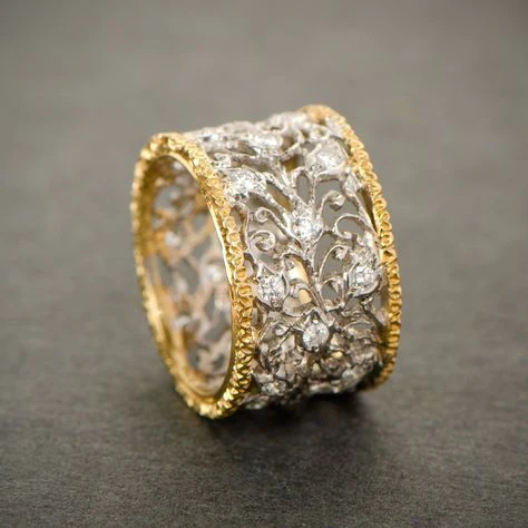 Ruban Filigrane | Bague large à motif ajouré – Vue 01